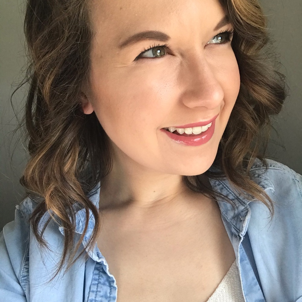 Meet your Posher, Laur